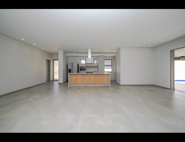 3 BEDROOM HOUSE FOR SALE IN PORT ZIMBALI